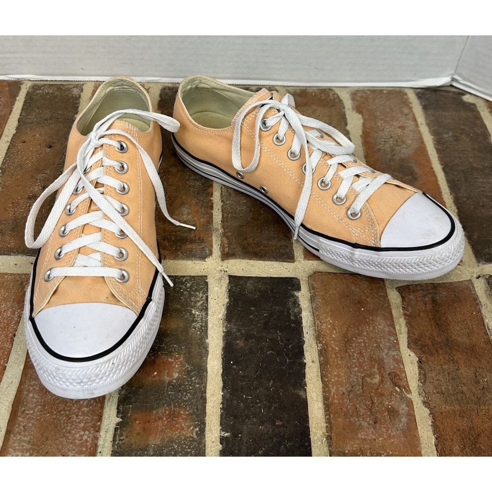CONVERSE Chuck Taylor All Star Low Top Sneakers Shoes Orange Women's 12 Men‎ 10